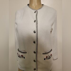 Laura Daniels White Cardigan Christmas Embroidered Holiday CottageCore Vintage